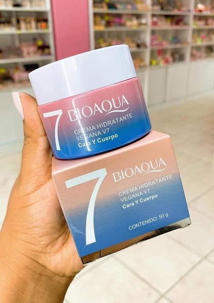 CREMA ACLARADORA V7 BIOAQUA